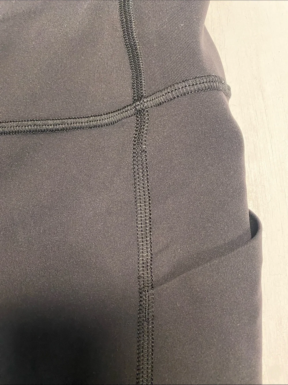 lululemon athletica women’s Black Athletic Leggings